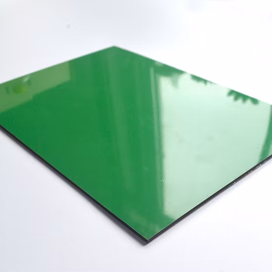 Revestimiento de pared exterior Panel compuesto de plástico de aluminio con núcleo de poliéster para materiales de construcción